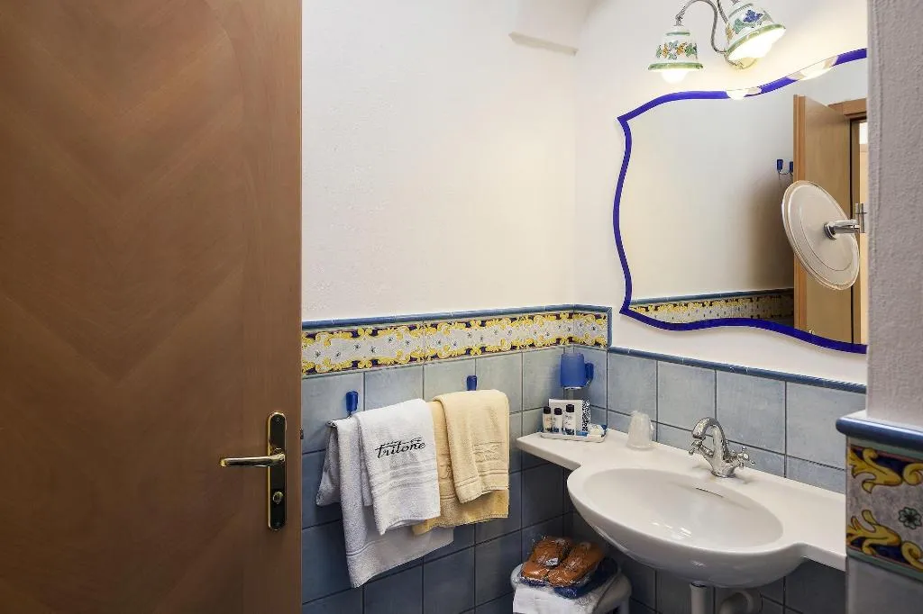 Room, Hotel Tritone Resort & Spa, Naples