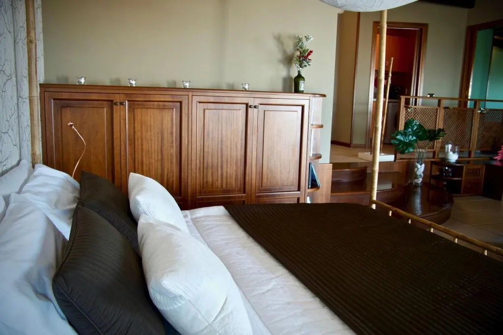 Room, B&b A'Luggetella, Naples
