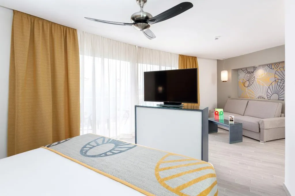 JUNIOR SUITE SEA VIEW Room, Hotel Riu Vistamar - All Inclusive, Gran Canaria