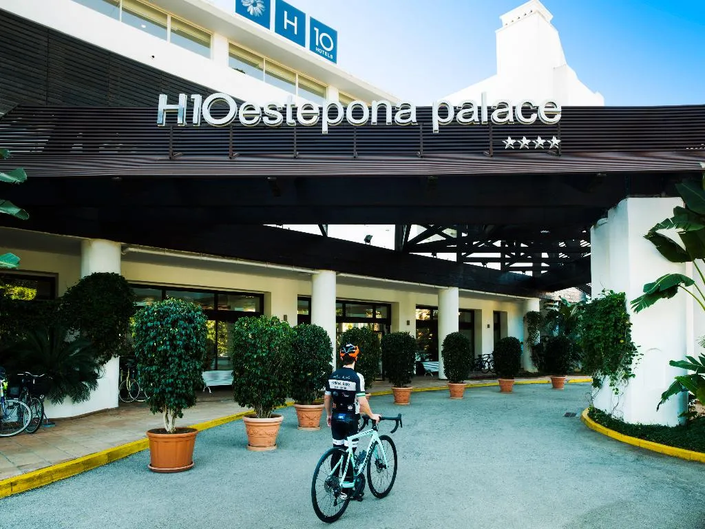 Sports and Entertainment, H10 Estepona Palace, Costa Del Sol