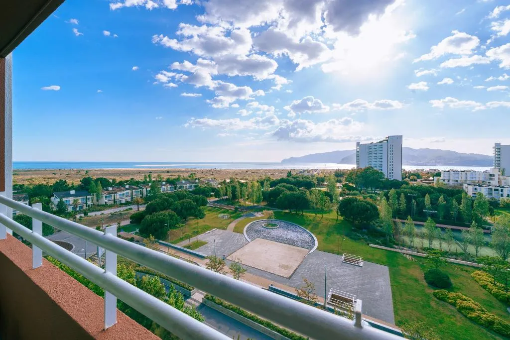 APARTMENT PREMIUM OCEAN VIEW Room, The Pearl Troia, Lisbon