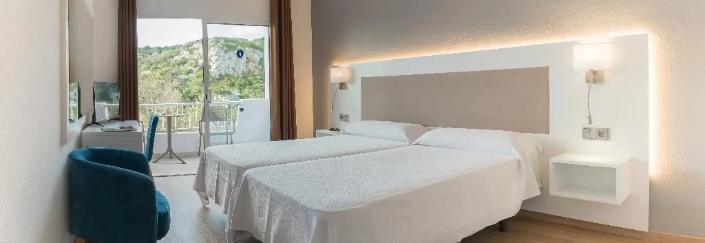 Double or Twin SEA VIEW Room, Osprey Menorca, Menorca