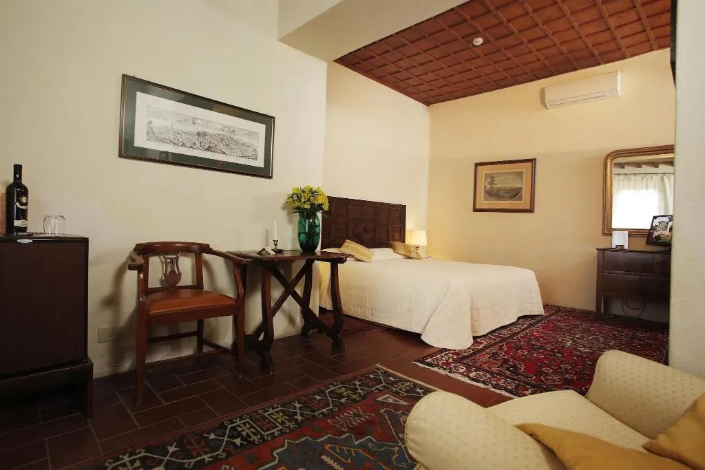 JUNIOR SUITE WITH BALCONY Room, Relais Vignale & Spa, Florence