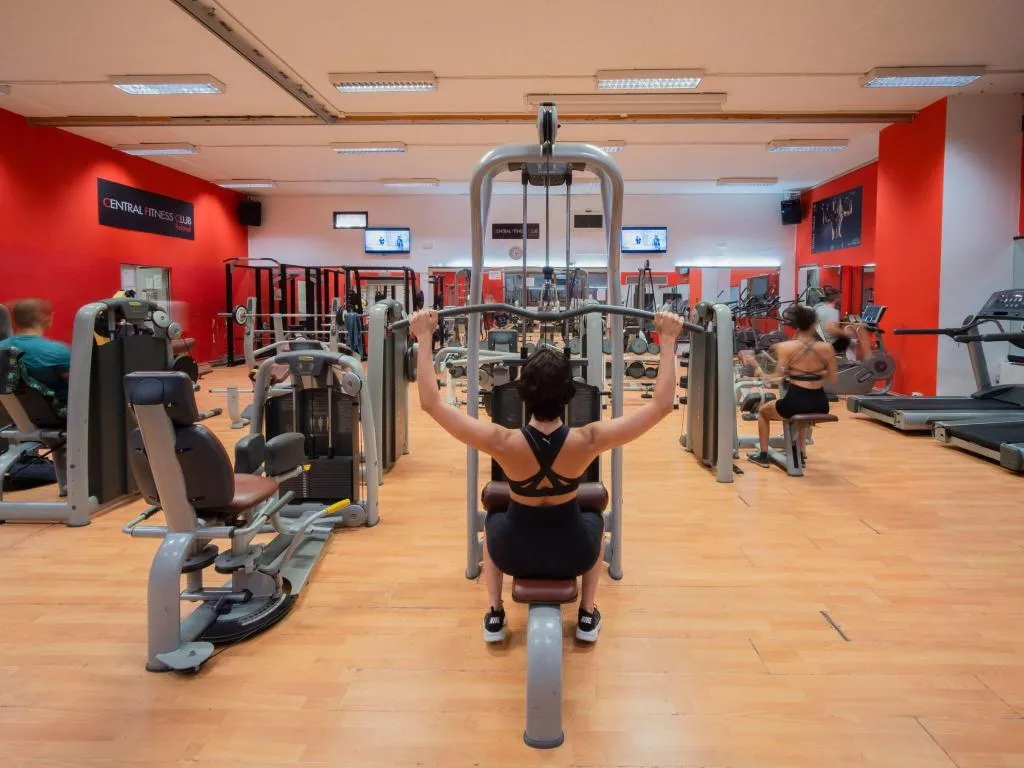Sports and Entertainment, Hotel Central, Naples