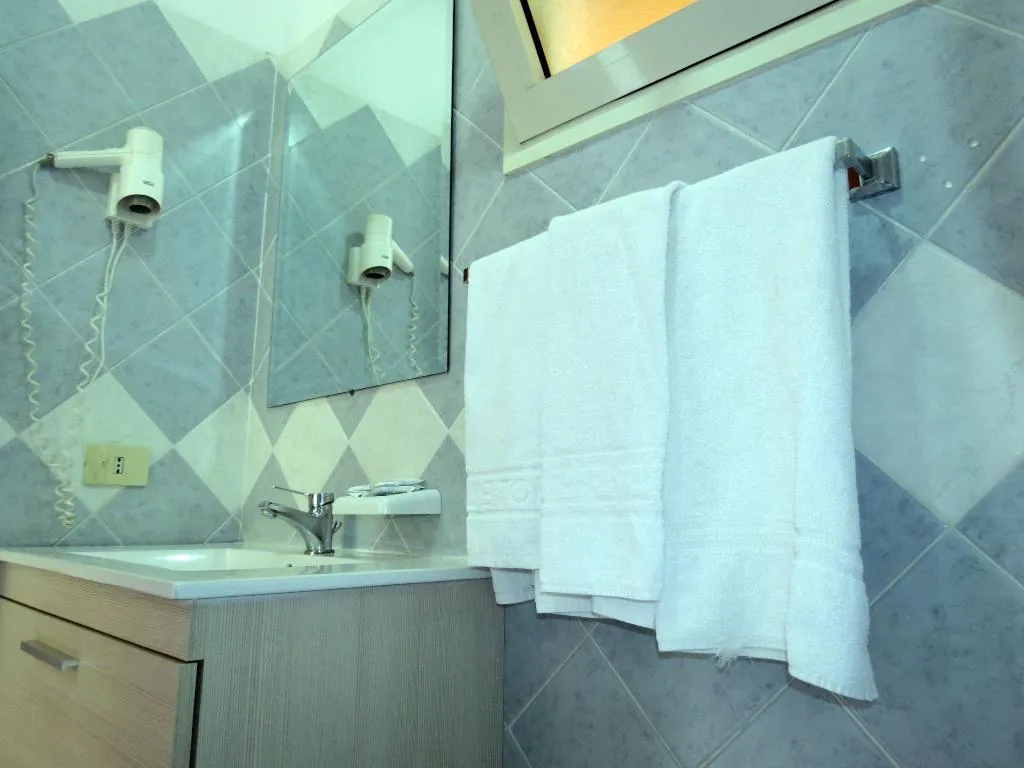 CHALET SEA VIEW CAPACITY 2 Room, Baia Serena, Naples