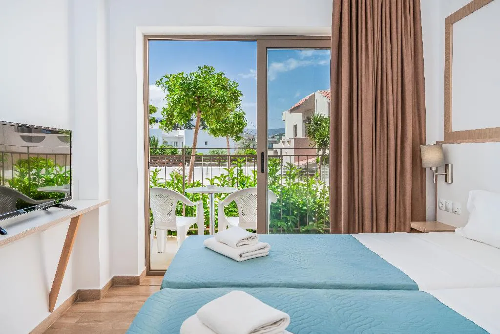 TWIN SUPERIOR TWO DOUBLE BEDS Room, Creta Verano, Crete