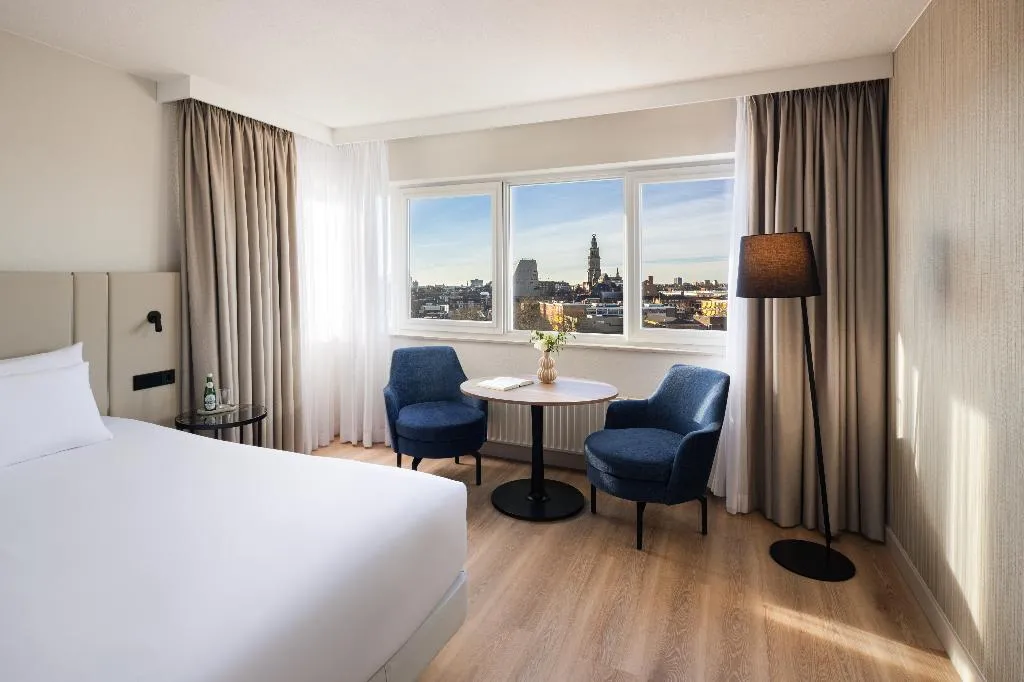 TWIN SUPERIOR Room, NH Groningen, Amsterdam