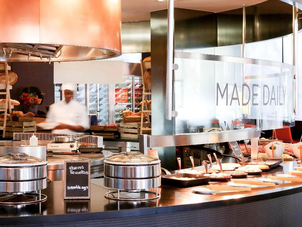 Restaurant, Novotel Barcelona City, Barcelona