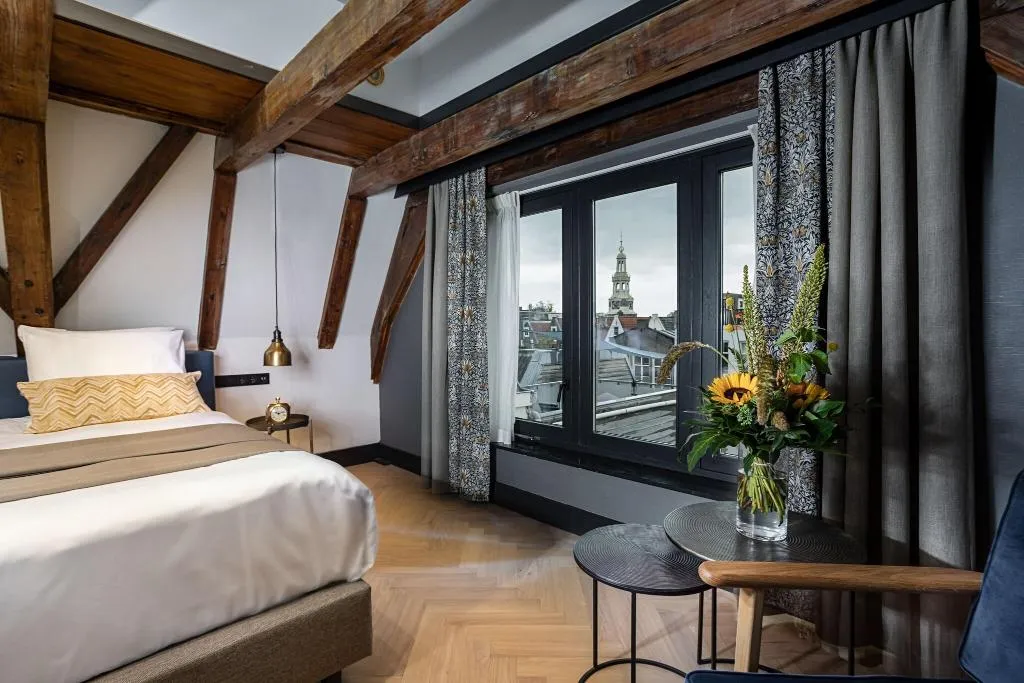 TRIPLE ECONOMY Room, The Hendrick S Hotel, Amsterdam