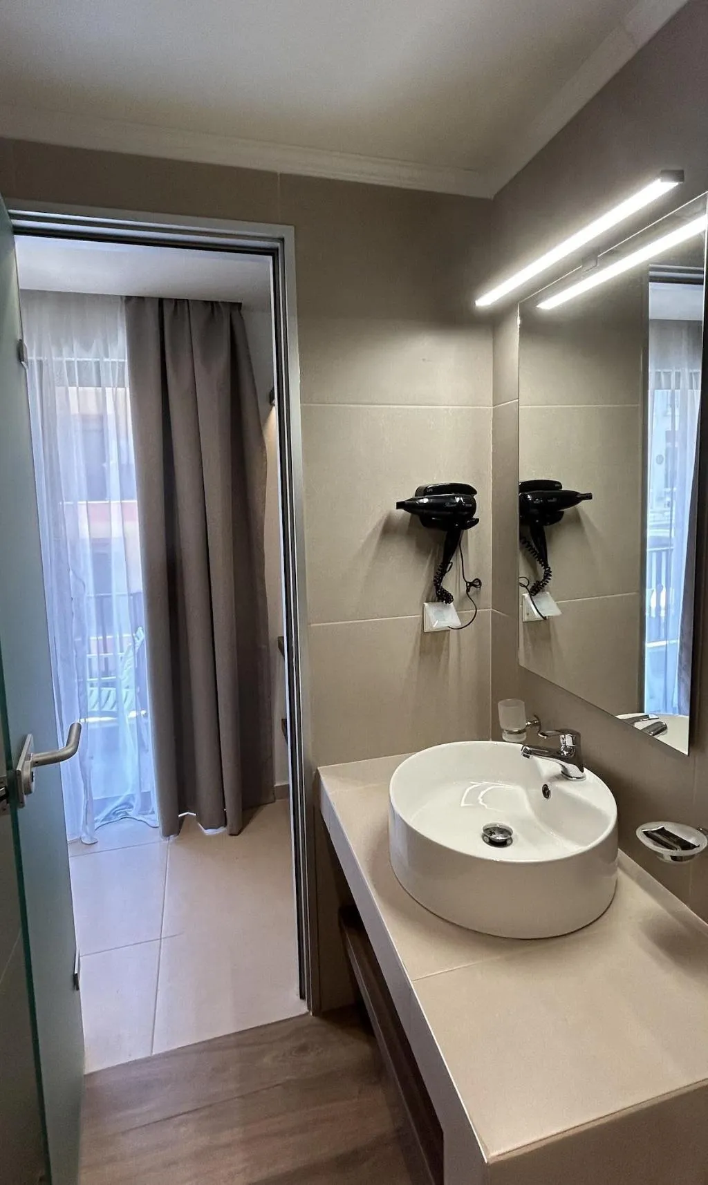 Room, Elite Centre, Rhodes