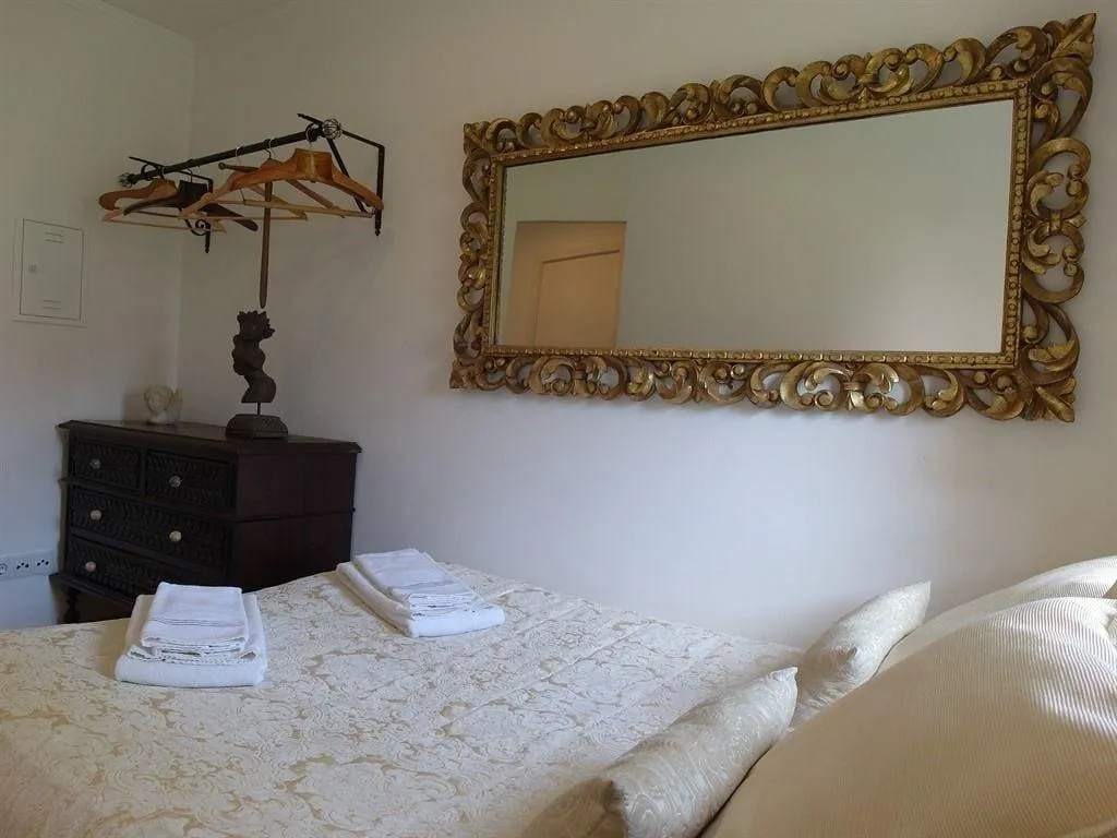 Room, Santosweethome 1, Lisbon