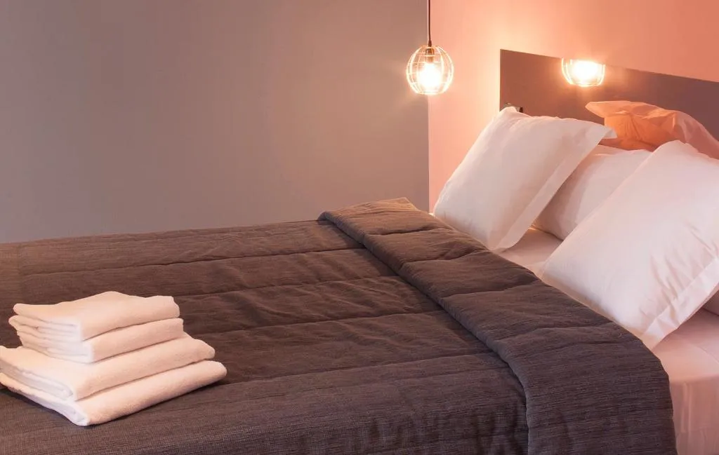 STUDIO CAPACITY 2 Room, Be Mate Málaga Soho, Costa Del Sol