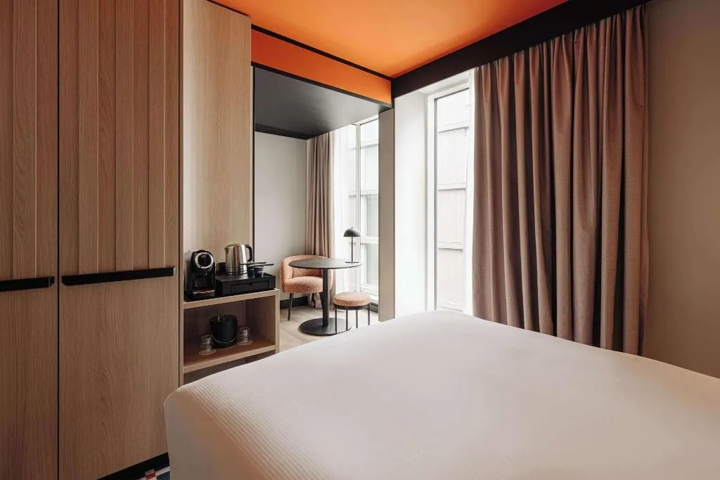 Room, DoubleTree by Hilton Amsterdam Centraal Station, Amsterdam