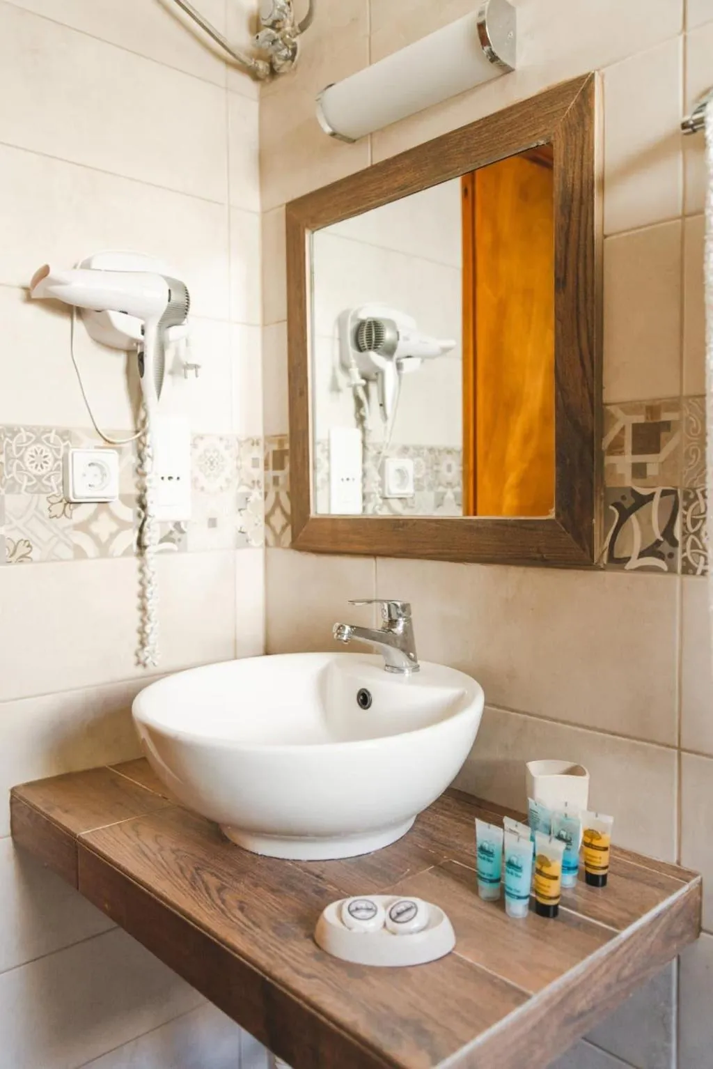 Room, Sisiotisa, Kefallinia