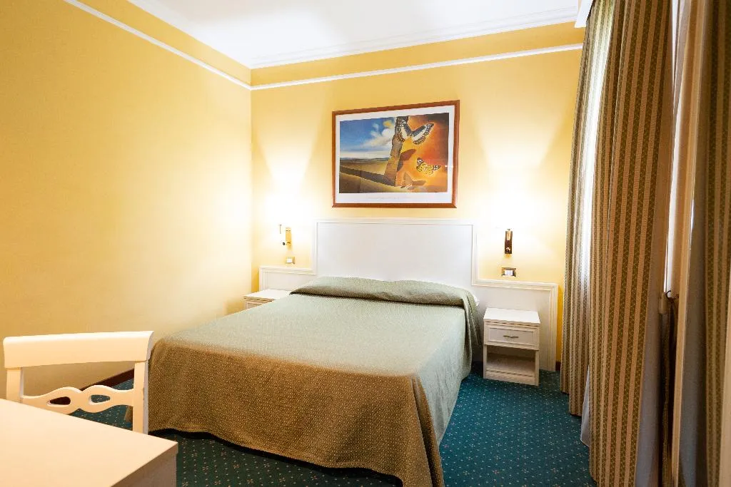 DOUBLE STANDARD Room, Cervara Park Hotel, Rome