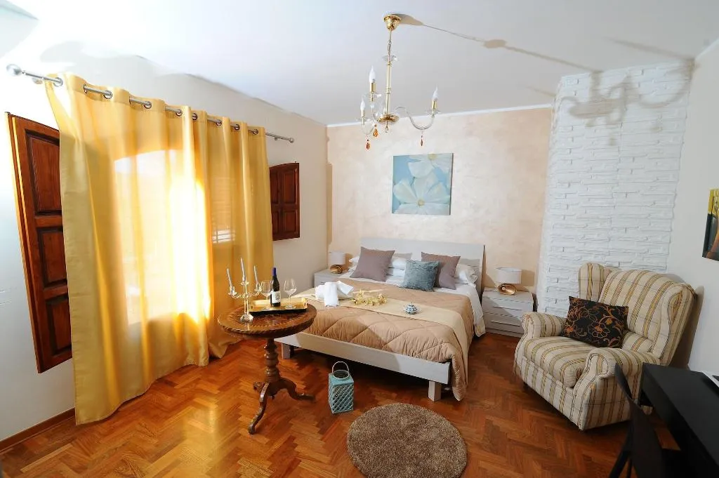 Room, Villa La Lumia B&B Suites & Apartments, Catania