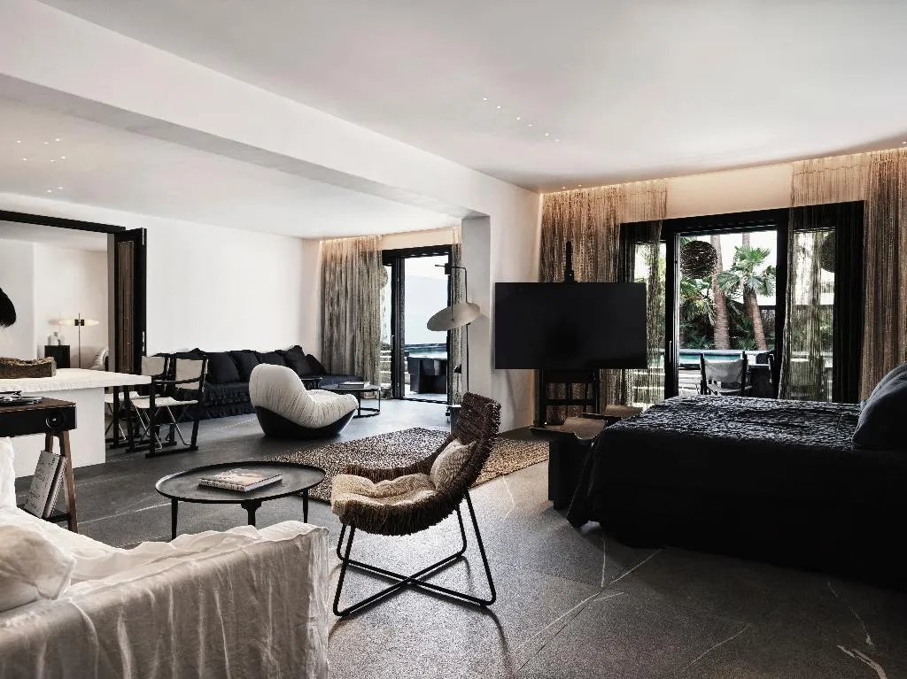 SUITE TWO BEDROOMS WITH PRIVATE POOL Room, Myconian O Hotel - Adults Only, Mykonos