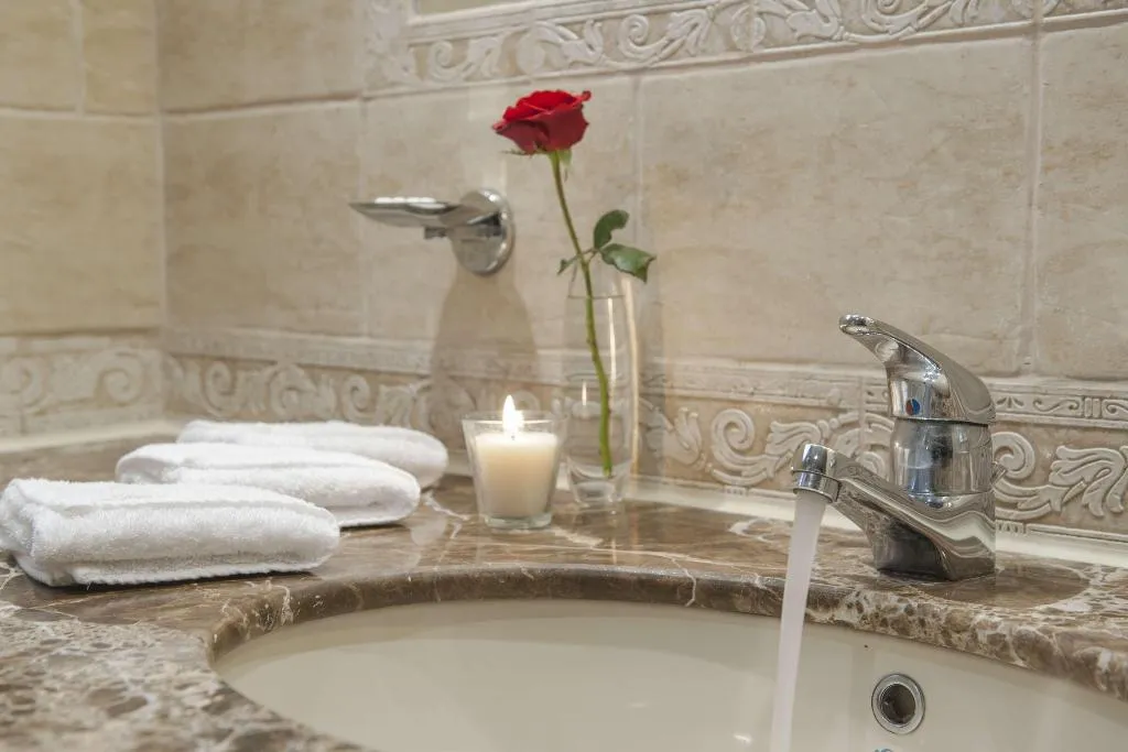 SUITE STANDARD Room, Hilton Zamalek Residence Cairo, Cairo