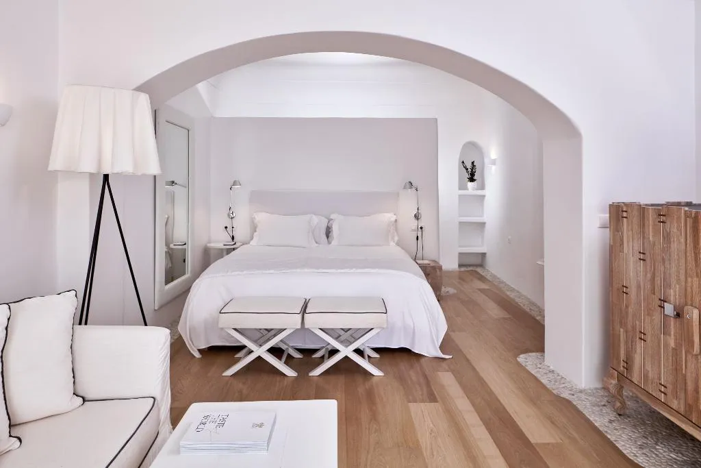 SUITE SEA VIEW HONEYMOON Room, Katikies Santorini - Gea House The Leading Hotels, Santorini