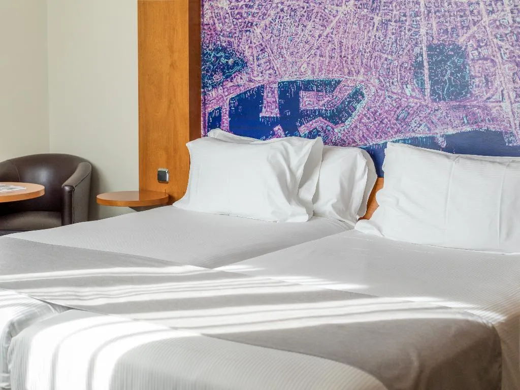 DOUBLE SINGLE USE STANDARD Room, Abba Sants, Barcelona