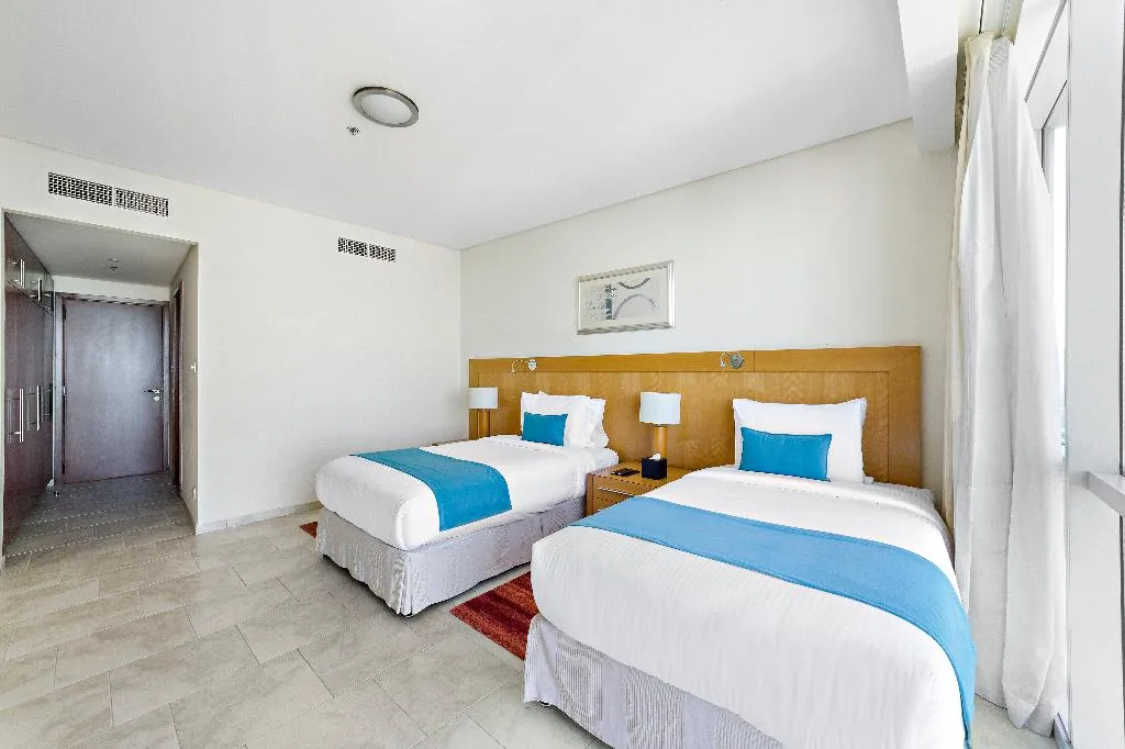 APARTMENT FOUR BEDROOMS Room, Blue Beach Tower The Walk JBR Dubai (ex JA Oasis), Dubai