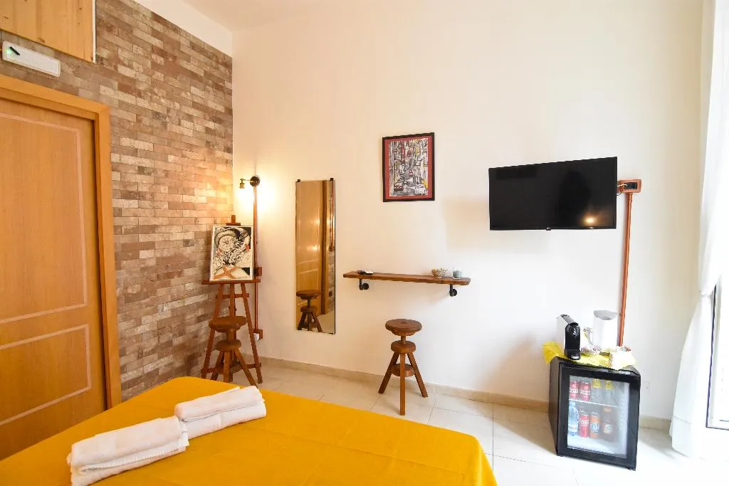 DOUBLE STANDARD Room, Napoli Cityscape, Naples