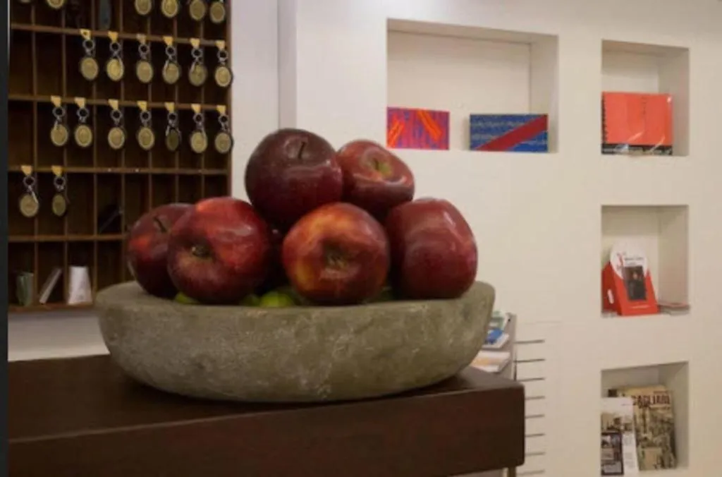 Lobby, Italia, Cagliari