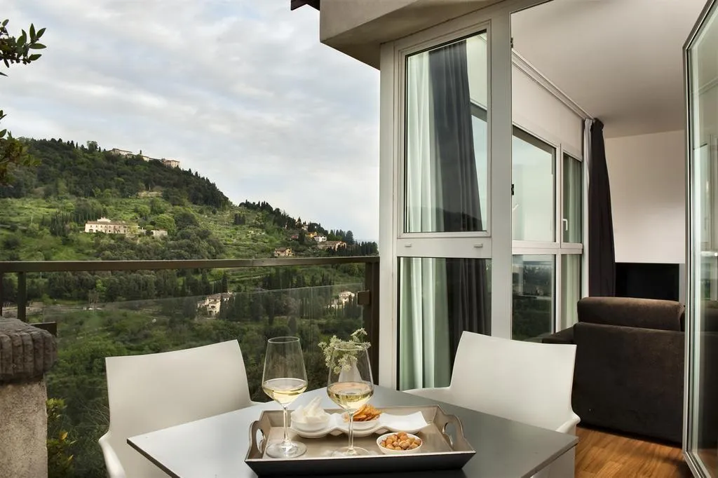 SUITE STANDARD Room, Eden Rock Resort, Florence