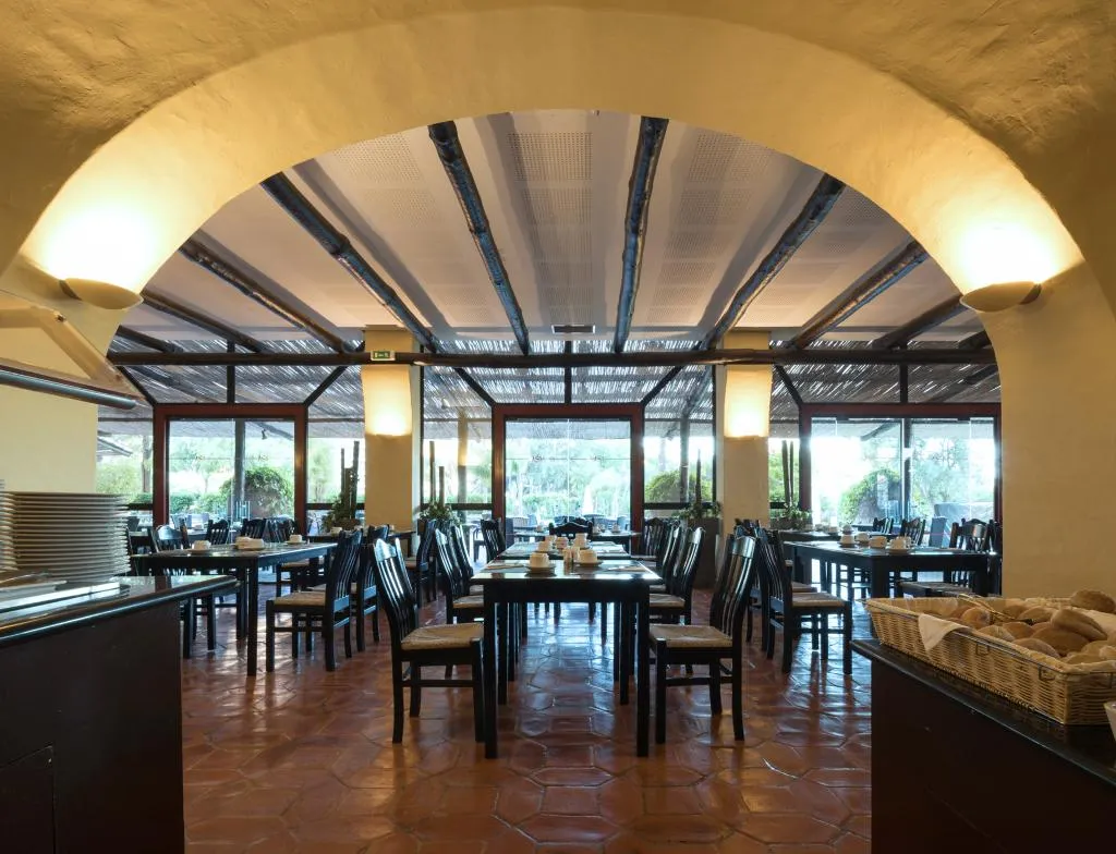 Restaurant, Dom Pedro Marina, Algarve