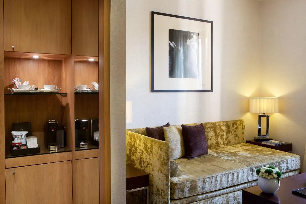 SUITE STANDARD Room, Starhotels Ritz, Milan