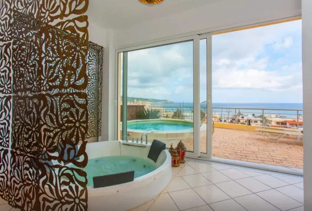 Sports and Entertainment, Blue Villas, Crete