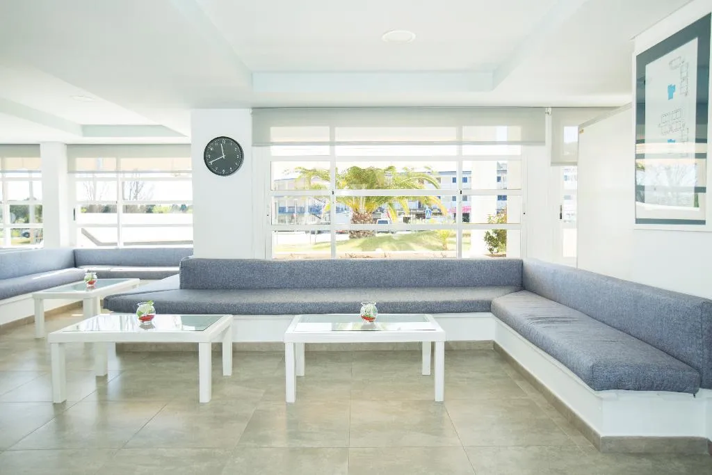 Lobby, Habitat, Majorca