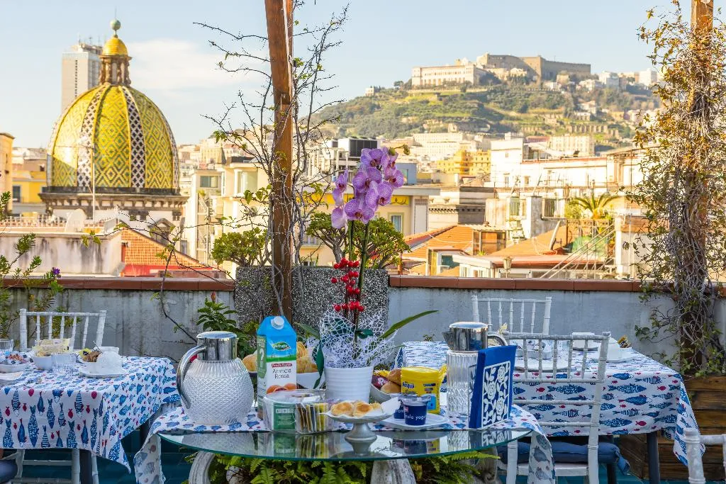 Terrace, La Casa Di Bruno, Naples