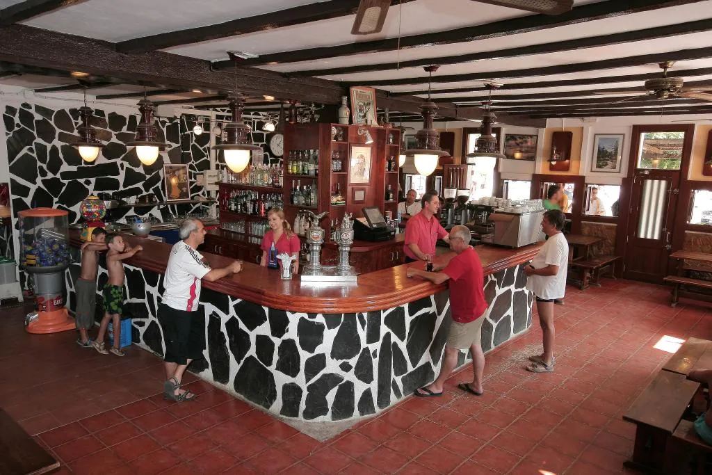 Restaurant, Cala Montjoi, Costa Brava