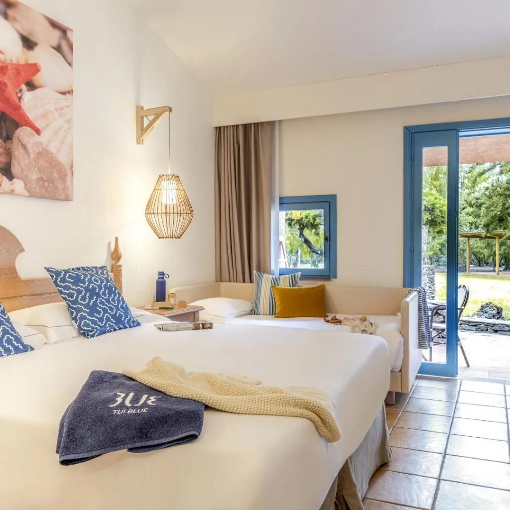 TRIPLE GARDEN VIEW Room, TUI Blue MClub Budoni, Olbia
