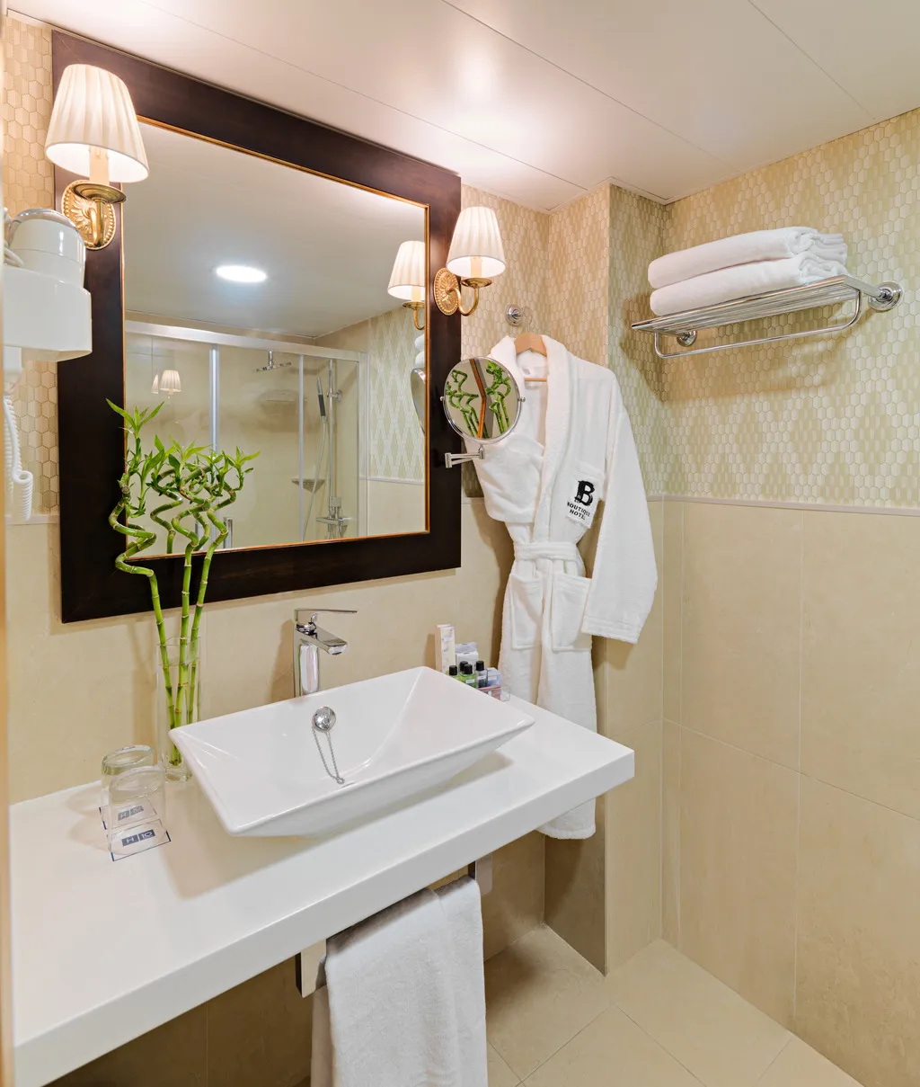 DOUBLE SINGLE USE STANDARD Room, H10 Corregidor Boutique Hotel, Seville