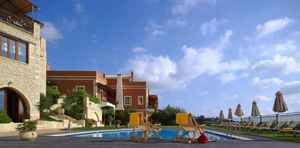 Pool, Katalagari Country Suites, Crete