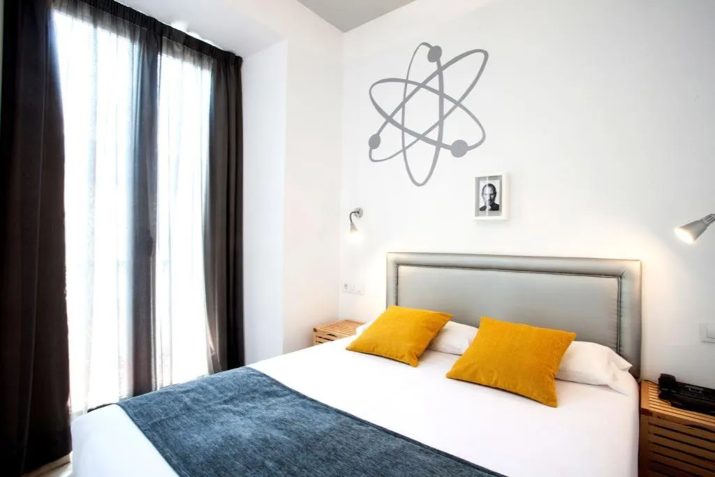 DOUBLE STANDARD Room, Casual de las Letras Sevilla, Seville