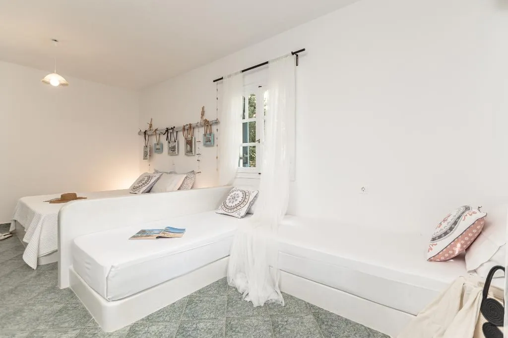 FAMILY ROOM DELUXE WITH TERRACE Room, Palatiana Agriturismo - Philoxenia Cottages, Crete