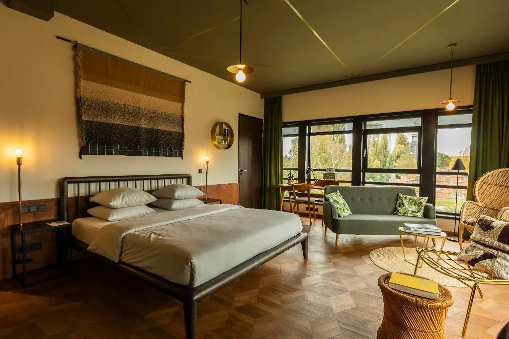 SUITE STANDARD Room, Hotel V Fizeaustraat, Amsterdam