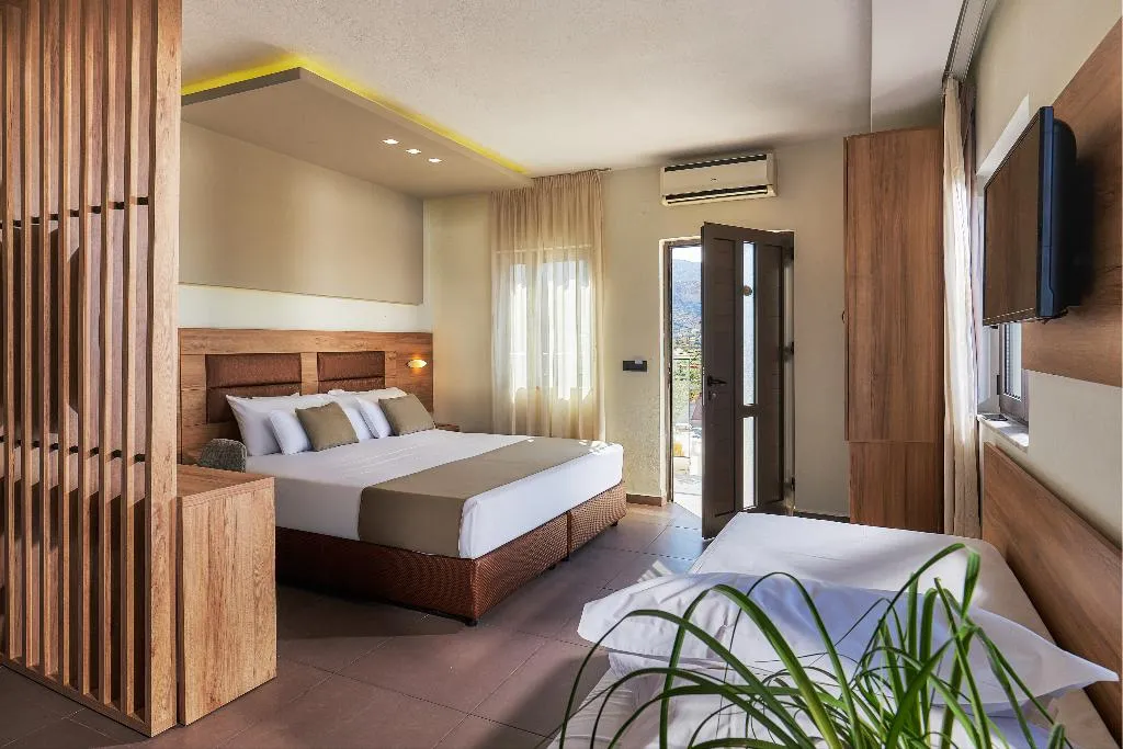 QUADRUPLE STANDARD Room, Dionisos Hotel, Crete