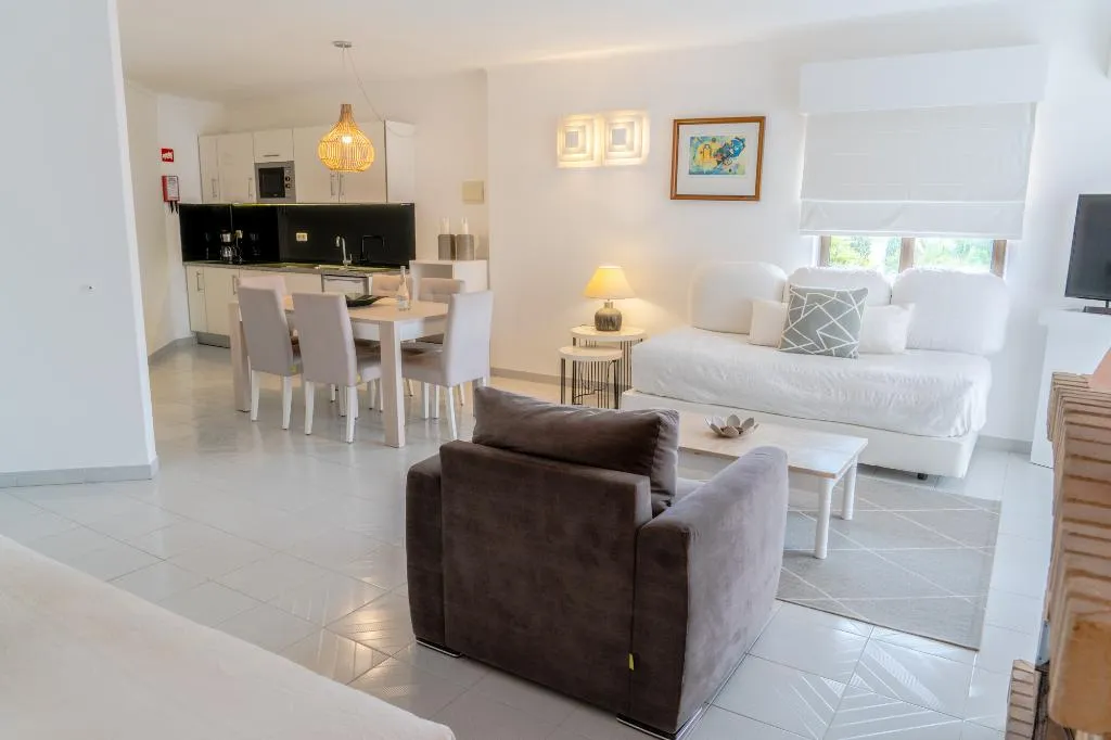 APARTMENT ONE BEDROOM Room, Villa Marazul, Algarve