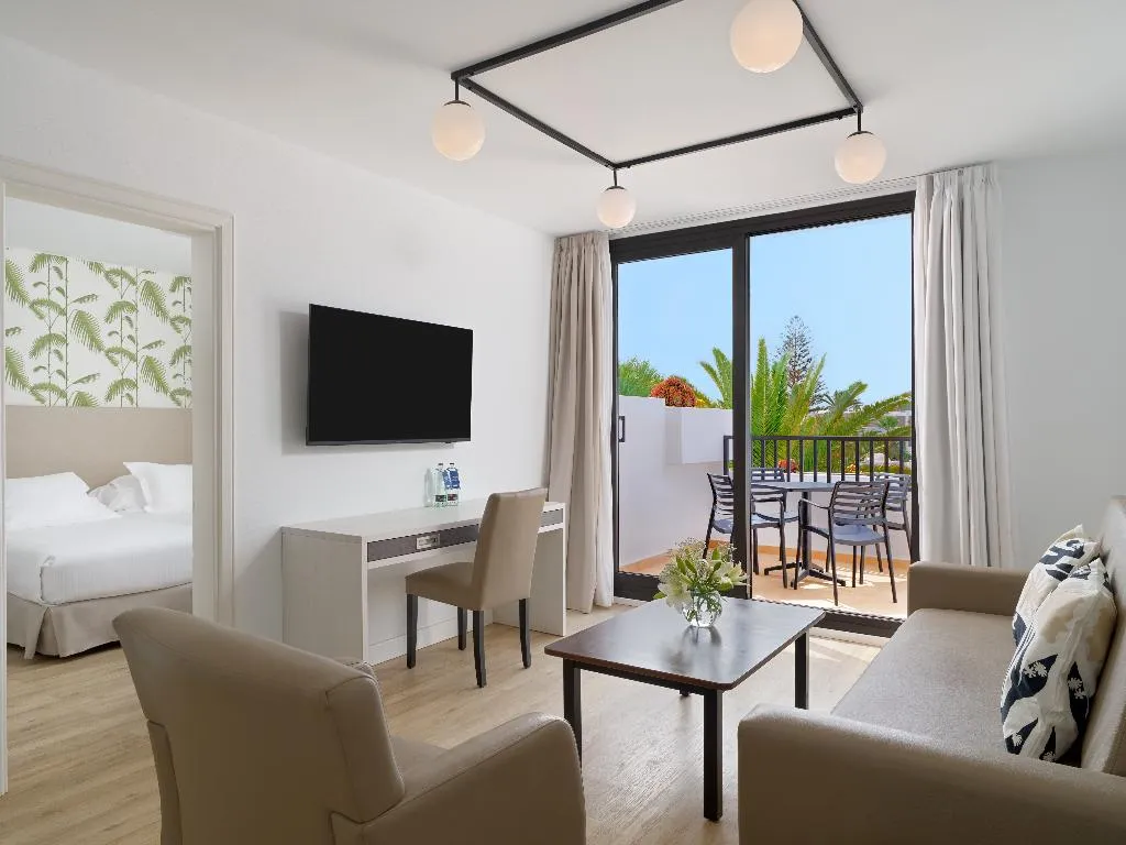 Room, H10 Suites Lanzarote Gardens, Lanzarote