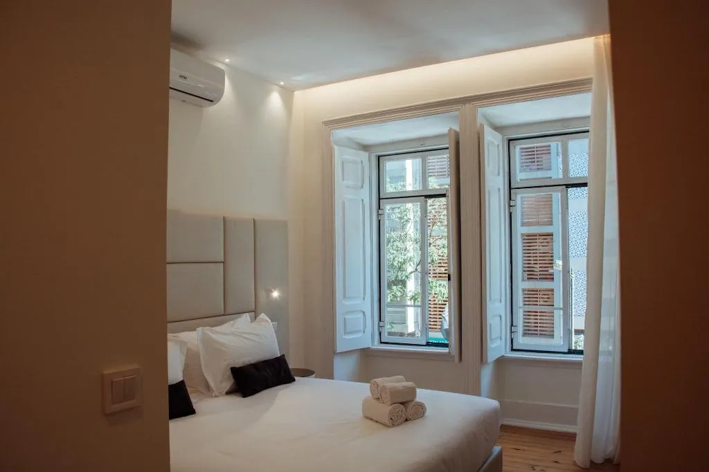 Room, Le Premier Lisbon Suites, Lisbon