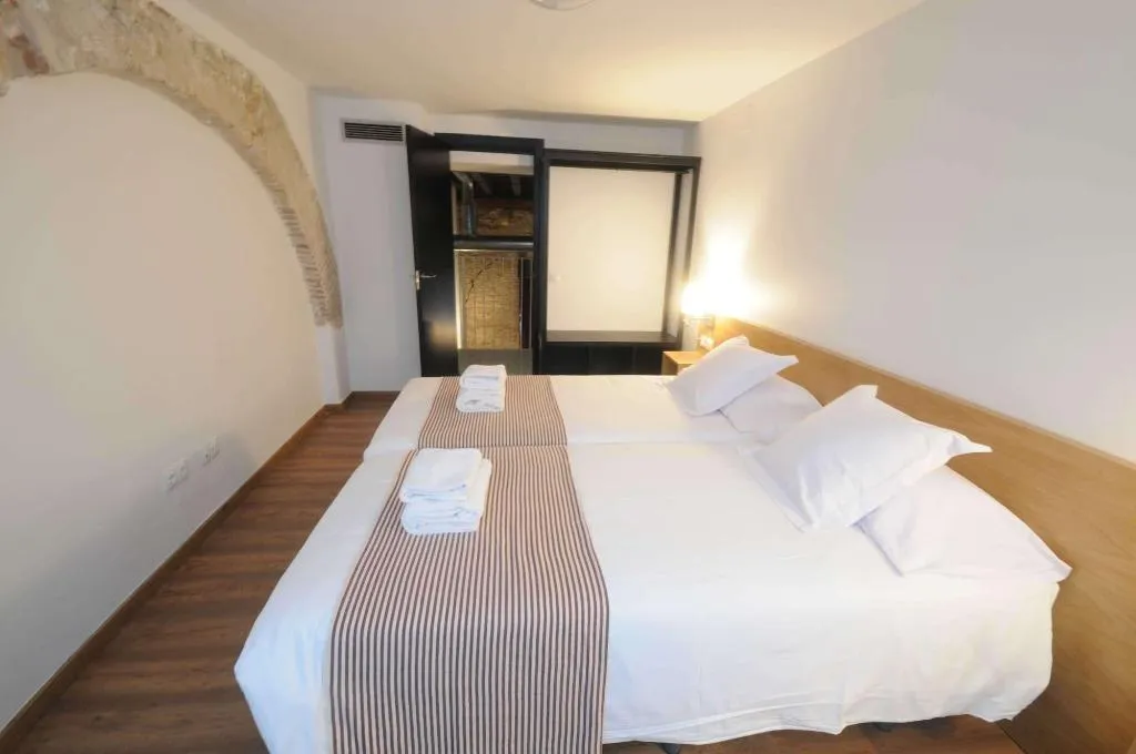 Room, Catalina Suites San Nicolas 3*, Valencia