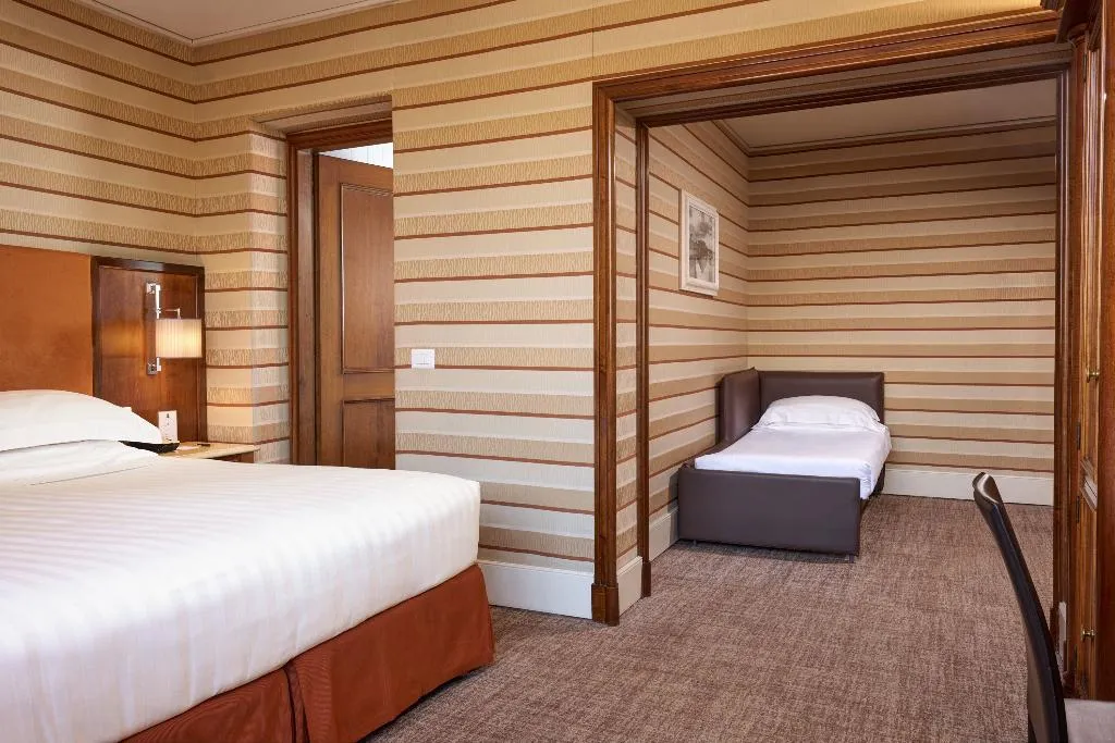 TRIPLE SUPERIOR Room, Mascagni, Rome