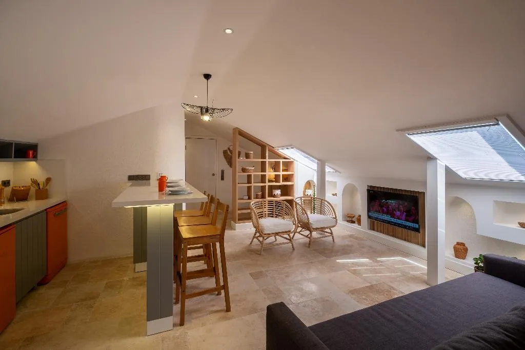 STUDIO THREE BEDROOMS TWO BATHROOMS Room, Hotel Club-E, Dalaman