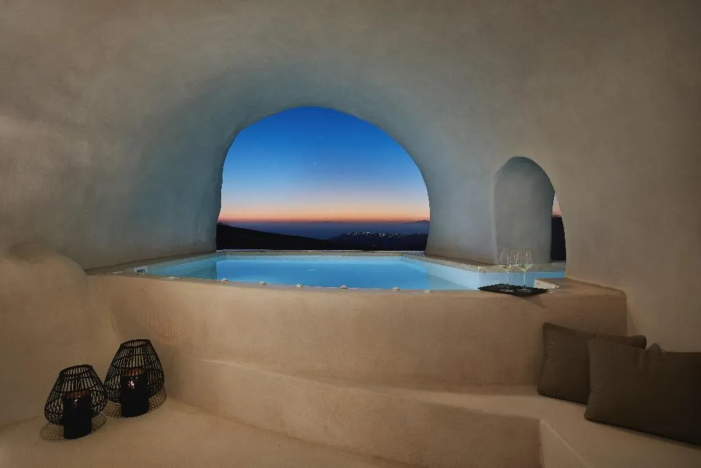 SUITE STANDARD Room, Divine Cave Experience, Santorini