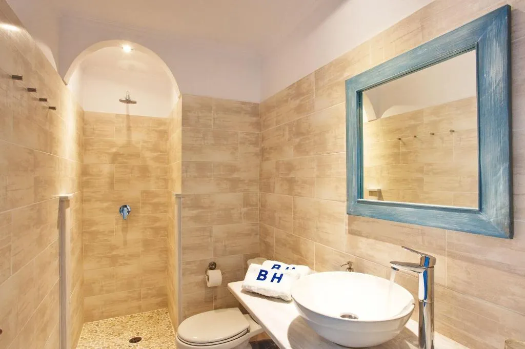 Room, The Boathouse Hotel, Santorini
