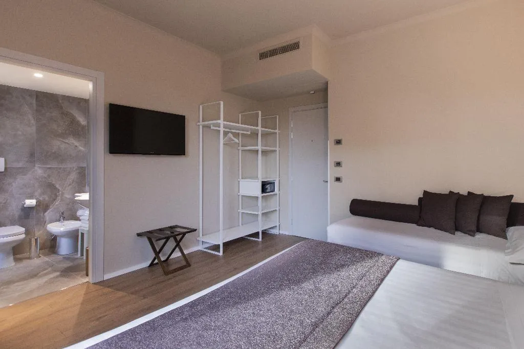 DOUBLE PREMIUM Room, Garner Hotel Rome Aurelia, Rome